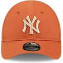 new-era-curved-brim-toddler-9forty-league-essential-new-york-yankees-mlb-orange-adjustable-cap-with-beige-logo