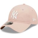 new-era-curved-brim-9twenty-league-essential-new-york-yankees-mlb-pink-adjustable-cap