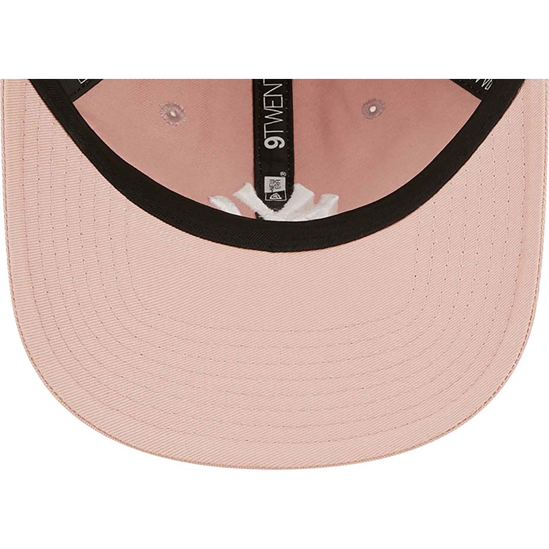 new-era-curved-brim-9twenty-league-essential-new-york-yankees-mlb-pink-adjustable-cap