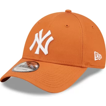 New Era Curved Brim 9FORTY League Essential New York Yankees MLB Orange Adjustable Cap