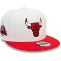 new-era-flat-brim-9fifty-white-crown-patch-chicago-bulls-nba-white-and-red-snapback-cap