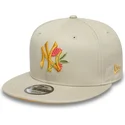 new-era-flat-brim-9fifty-floral-new-york-yankees-mlb-beige-snapback-cap