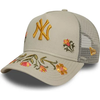 New Era A Frame Floral Icon New York Yankees MLB Beige Trucker Hat