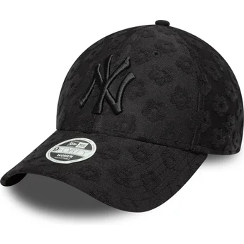 New Era Curved Brim Women 9FORTY Floral Towelling New York Yankees MLB Black Adjustable Cap