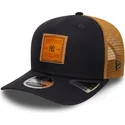 new-era-9seventy-stretch-snap-debossed-logo-new-york-yankees-mlb-navy-blue-and-brown-trucker-hat