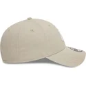 new-era-curved-brim-white-logo-9forty-league-essential-new-york-yankees-mlb-beige-adjustable-cap