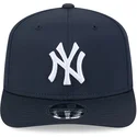 new-era-curved-brim-9seventy-stretch-snap-perf-new-york-yankees-mlb-navy-blue-snapback-cap
