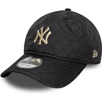 New Era Curved Brim 9TWENTY Quilted New York Yankees MLB Black Adjustable Cap with Beige Logo