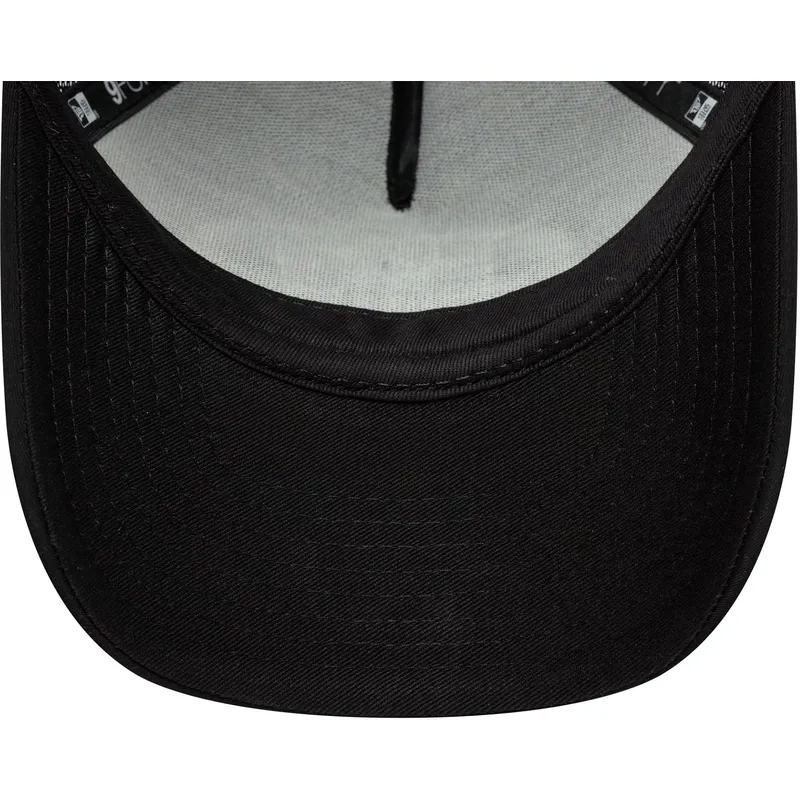 new-era-9forty-m-crown-graphic-black-trucker-hat