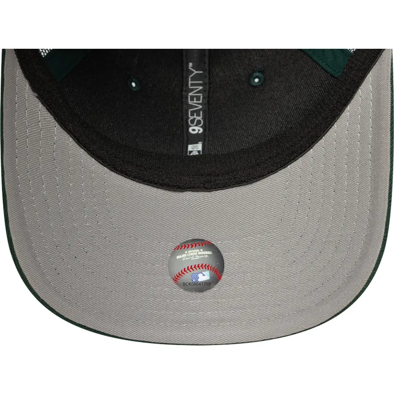 new-era-9seventy-stretch-snap-evergreen-oakland-athletics-mlb-green-trucker-hat