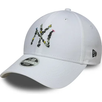New Era Curved Brim Women 9FORTY Floral Infill New York Yankees MLB White Adjustable Cap