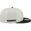 new-era-flat-brim-9fifty-training-pack-2026-las-vegas-raiders-nfl-beige-and-black-snapback-cap