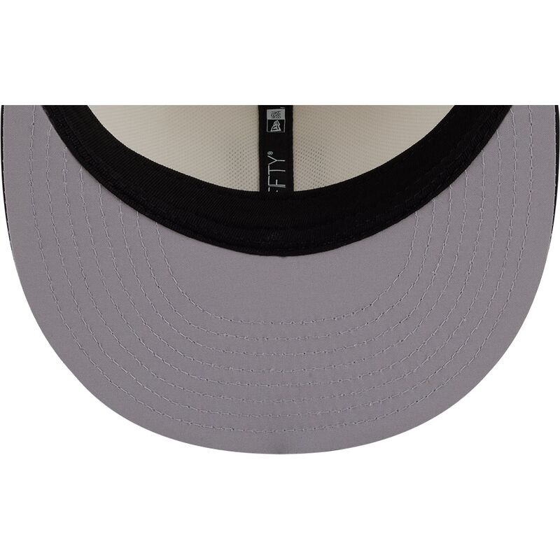 new-era-flat-brim-9fifty-training-pack-2026-las-vegas-raiders-nfl-beige-and-black-snapback-cap