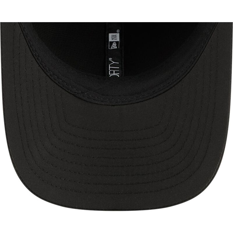 new-era-curved-brim-9forty-m-crown-training-pack-2026-las-vegas-raiders-nfl-black-snapback-cap