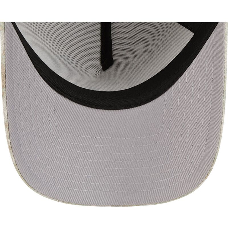 new-era-curved-brim-59forty-a-frame-leafy-palm-chicago-white-sox-mlb-beige-fitted-cap new-era-curved-brim-59forty-a-frame-leafy-palm-chicago-white-sox-mlb-beige-fitted-cap