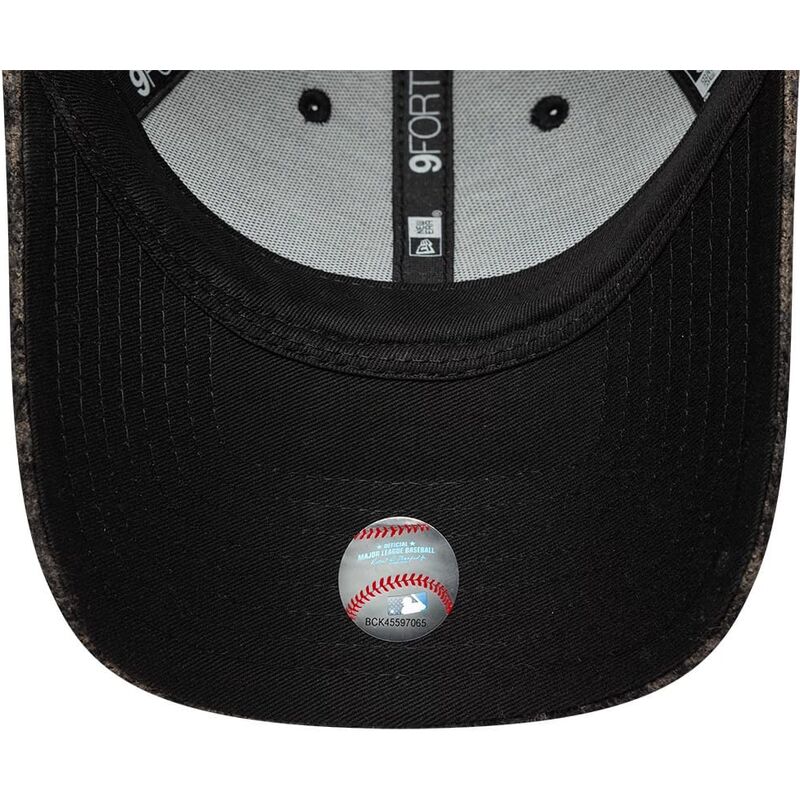 new-era-curved-brim-women-black-logo-9forty-leopard-cosy-los-angeles-dodgers-mlb-leopard-adjustable-cap new-era-curved-brim-women-black-logo-9forty-leopard-cosy-los-angeles-dodgers-mlb-leopard-adjustable-cap