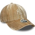 new-era-curved-brim-women-9twenty-velour-new-york-yankees-mlb-beige-adjustable-cap-with-beige-logo