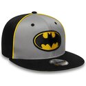 new-era-flat-brim-youth-9fifty-piping-dc-comics-batman-grey-and-black-snapback-cap
