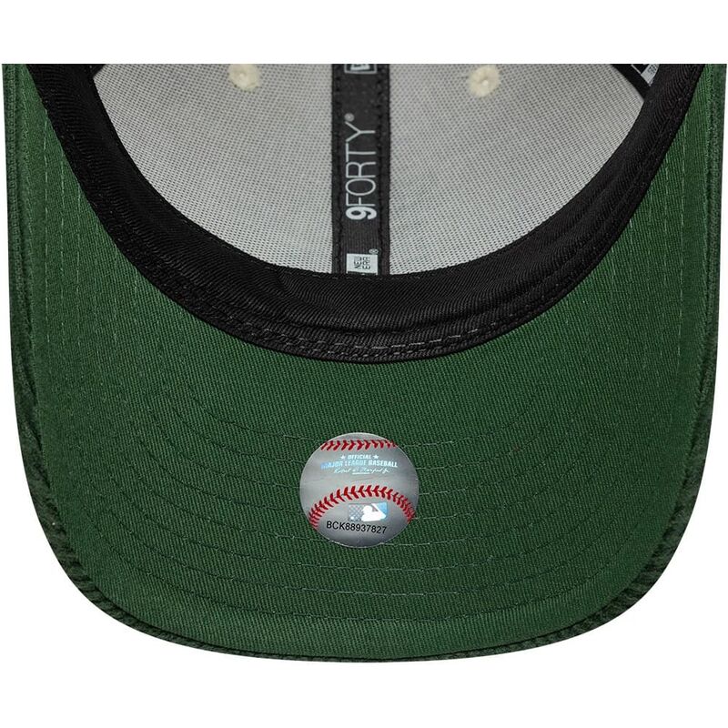 new-era-curved-brim-green-logo-9forty-m-crown-cord-los-angeles-dodgers-mlb-beige-and-green-snapback-cap new-era-curved-brim-green-logo-9forty-m-crown-cord-los-angeles-dodgers-mlb-beige-and-green-snapback-cap