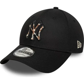 New Era Curved Brim Brown Logo 9FORTY Faux Pony Infill New York Yankees MLB Black Adjustable Cap