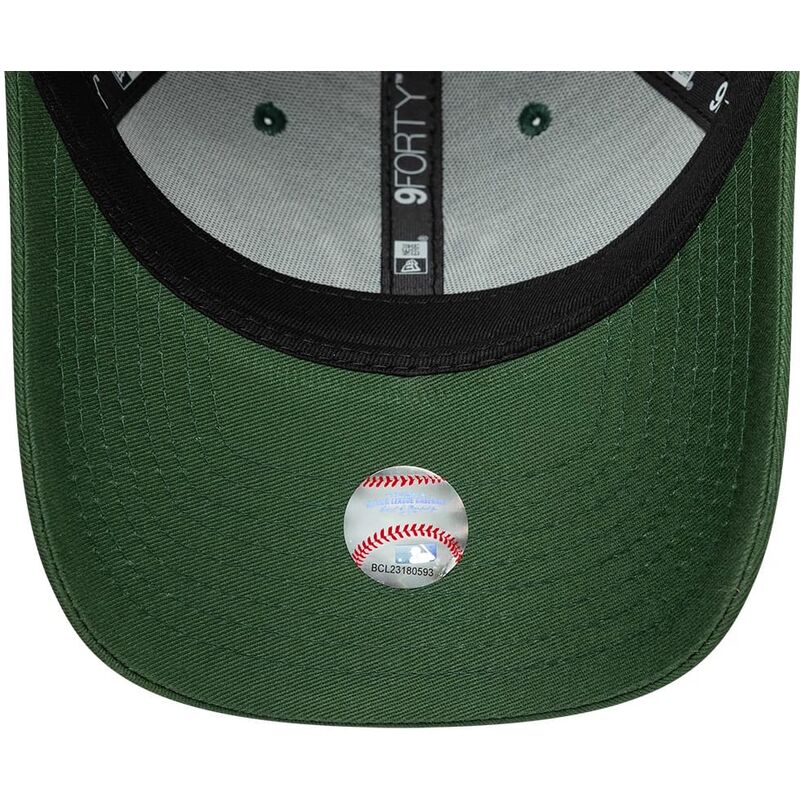 new-era-curved-brim-9forty-food-icon-new-york-yankees-mlb-green-adjustable-cap
