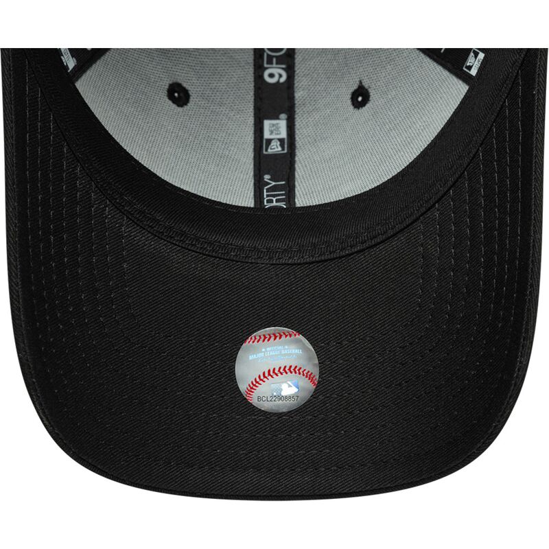 new-era-curved-brim-grey-logo-9forty-league-essential-detroit-tigers-mlb-black-adjustable-cap new-era-curved-brim-grey-logo-9forty-league-essential-detroit-tigers-mlb-black-adjustable-cap