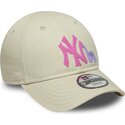 new-era-curved-brim-youth-pink-logo-9forty-dino-icon-new-york-yankees-mlb-beige-adjustable-cap