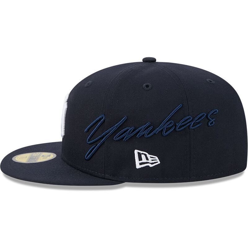 new-era-flat-brim-59fifty-side-script-new-york-yankees-mlb-navy-blue-fitted-cap