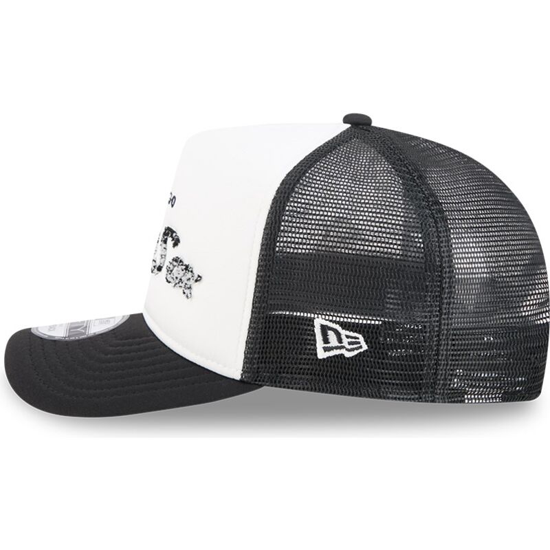 new-era-9fifty-a-frame-na-lifestyle-f1-chicago-white-sox-mlb-black-and-white-trucker-hat