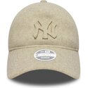 new-era-curved-brim-9twenty-a-frame-melton-luxe-new-york-yankees-mlb-beige-adjustable-cap-with-beige-logo