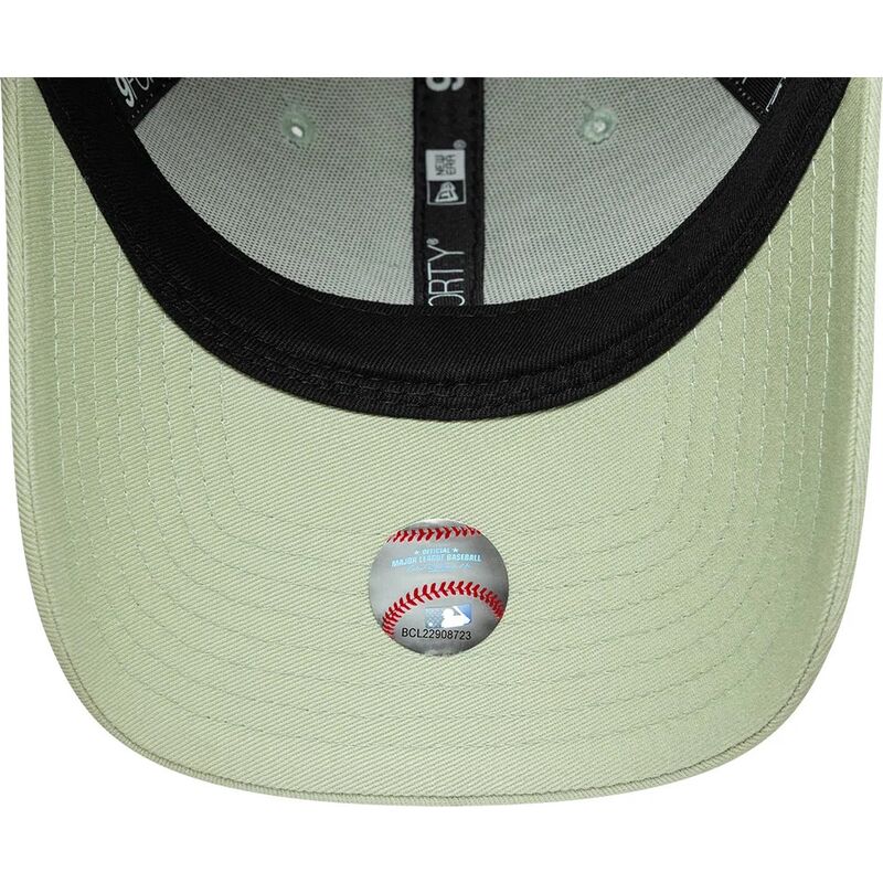 new-era-curved-brim-women-green-logo-9forty-league-essential-los-angeles-dodgers-mlb-green-adjustable-cap