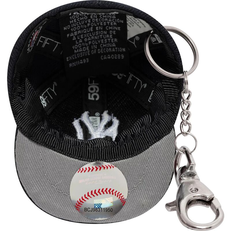 new-era-mini-cap-new-york-yankees-mlb-navy-blue-keychain