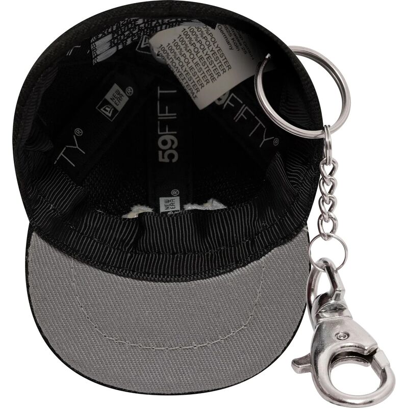 new-era-mini-cap-chain-black-keychain