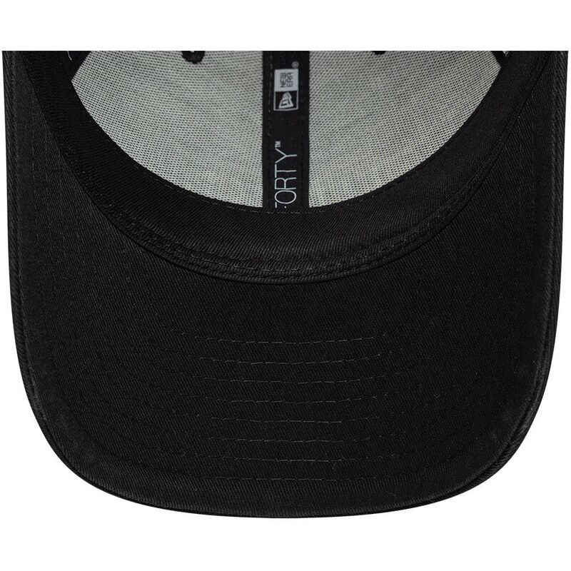 new-era-curved-brim-black-logo-9forty-m-crown-wordmark-ducati-motor-motogp-black-snapback-cap