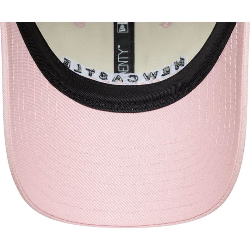 new-era-curved-brim-women-9twenty-newcastle-united-football-club-premier-league-beige-and-pink-adjustable-cap