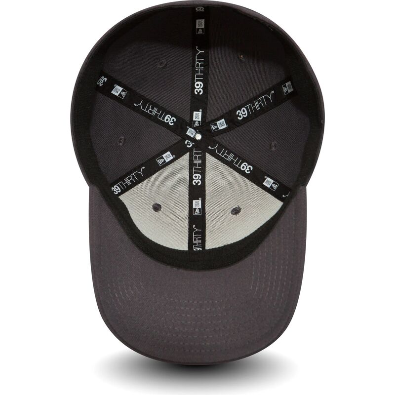 new-era-curved-brim-dark-grey-39thirty-basic-flag-grey-fitted-cap