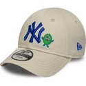 new-era-curved-brim-blue-logo-9forty-monster-icon-new-york-yankees-mlb-beige-adjustable-cap