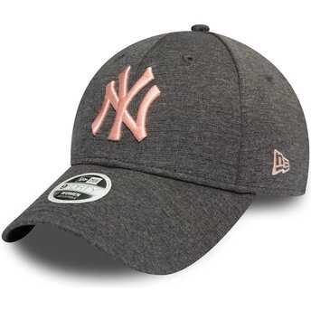 New Era Curved Brim Pink Logo 9FORTY Tech Jersey New York Yankees MLB Grey Adjustable Cap