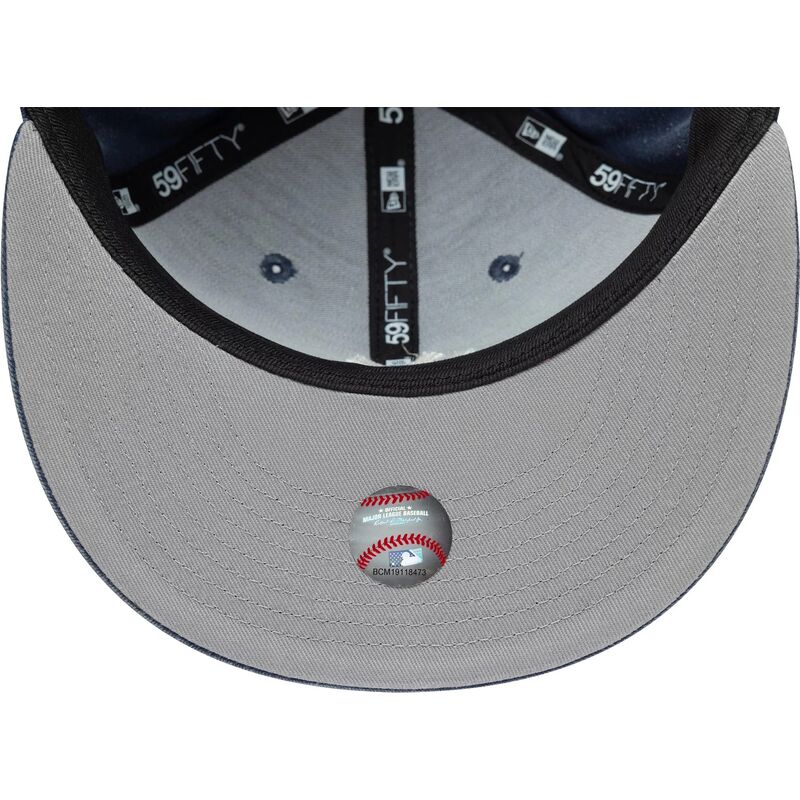 new-era-flat-brim-59fifty-washed-new-york-yankees-mlb-navy-blue-fitted-cap