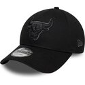 new-era-curved-brim-black-and-grey-logo-9forty-team-outline-chicago-bulls-nba-black-adjustable-cap