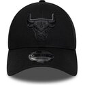 new-era-curved-brim-black-and-grey-logo-9forty-team-outline-chicago-bulls-nba-black-adjustable-cap