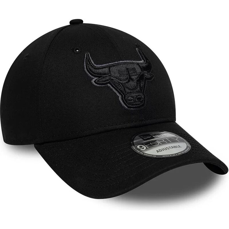 new-era-curved-brim-black-and-grey-logo-9forty-team-outline-chicago-bulls-nba-black-adjustable-cap